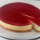 Himbeer Cheesecake Torte