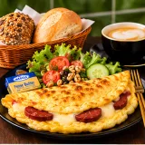 Omelett Frühstück mit Käse & Sucuk